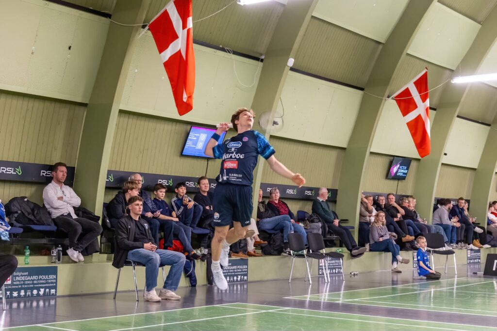 Forside 6 588461063 1489370142684256 8031719768160762680 n